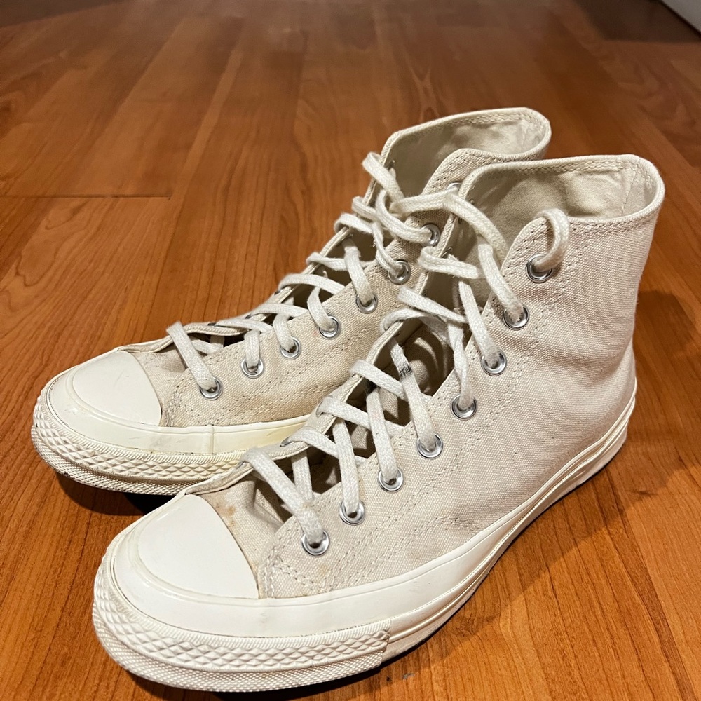 Off White colored Chuck-70’s size 9 Men’s